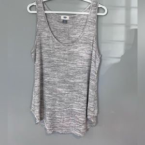 Women’s old navy tank